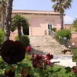 Гостевой дом Torre Del Mare