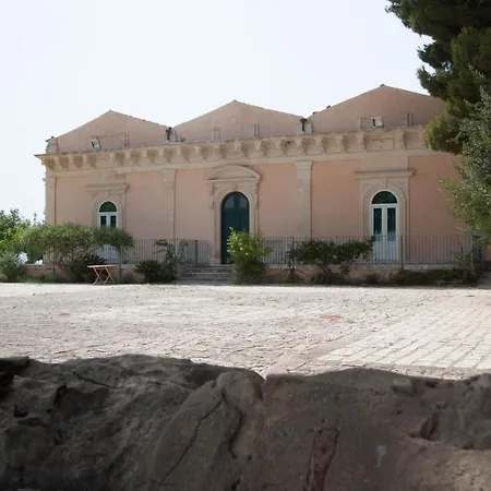 Pensión Torre Del Mare
